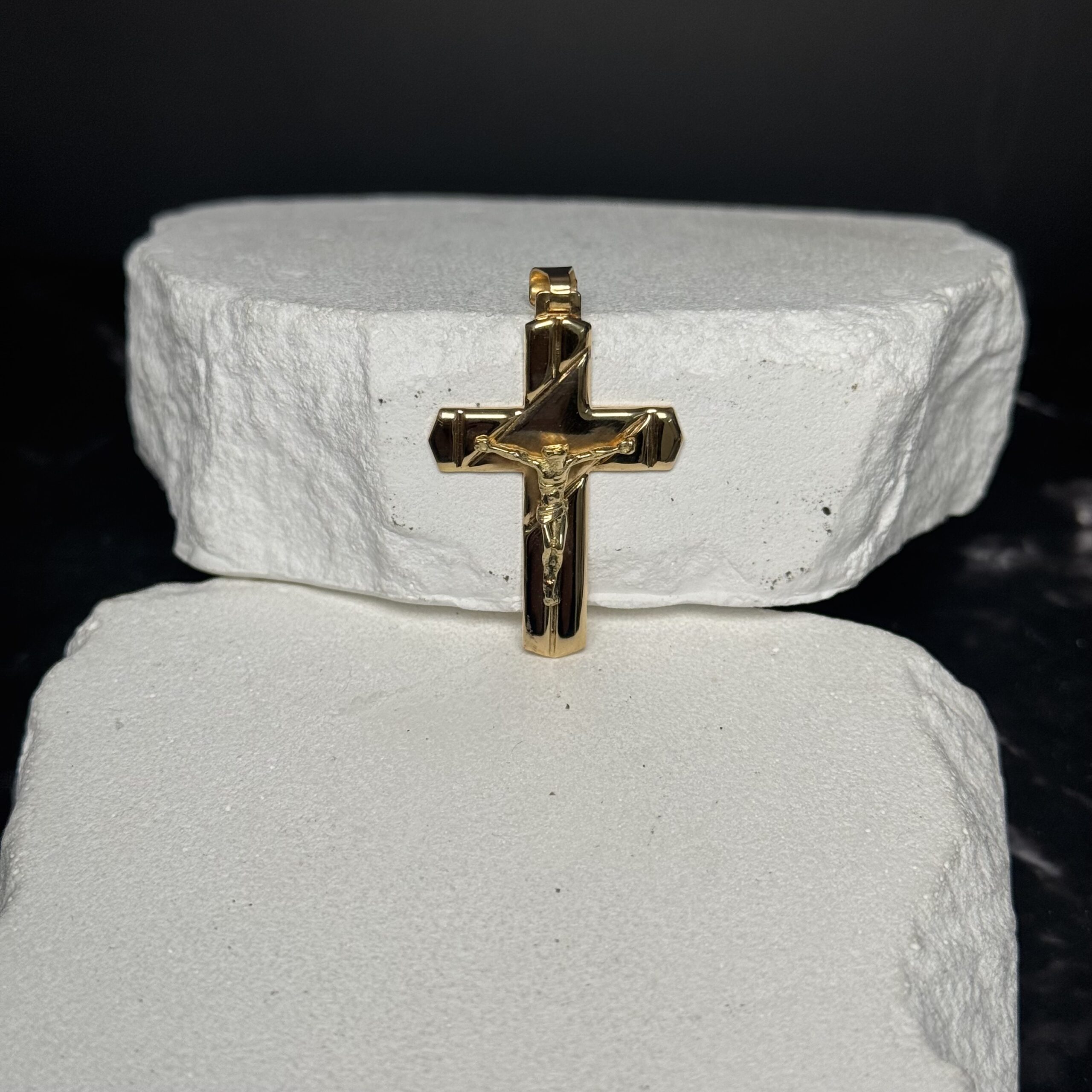 Ciondolo oro 18kt