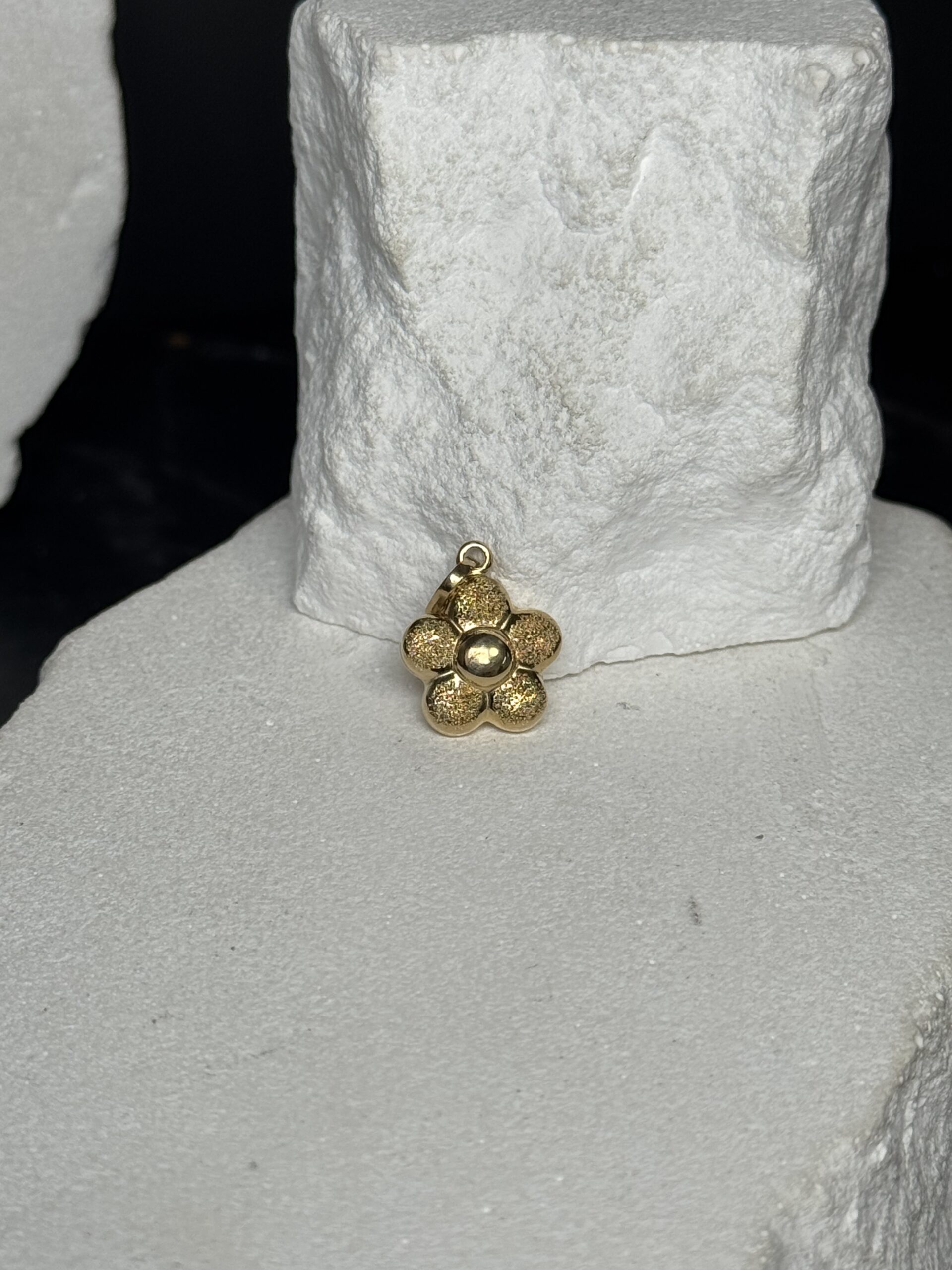 Ciondolo oro 18kt