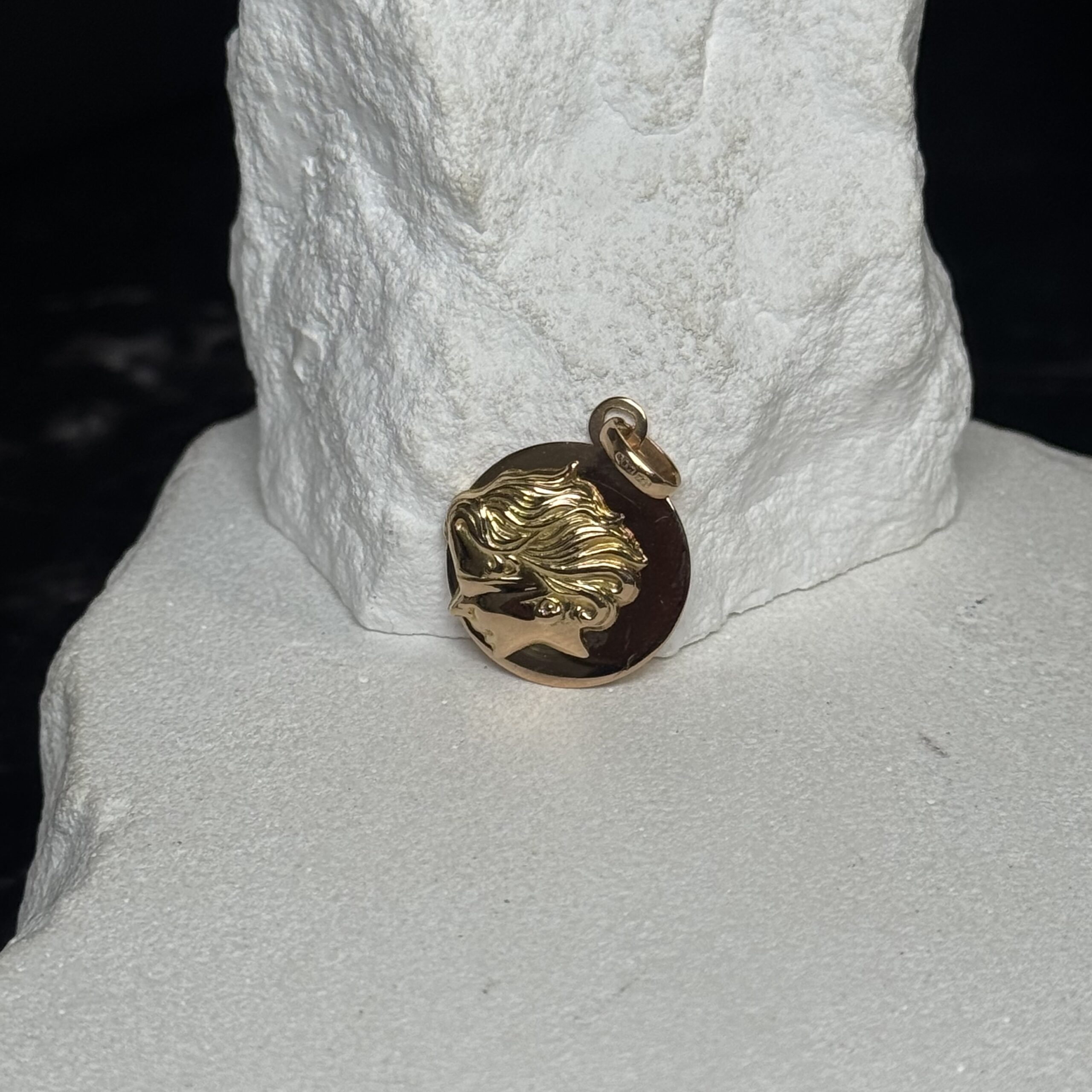 Ciondolo oro 18kt