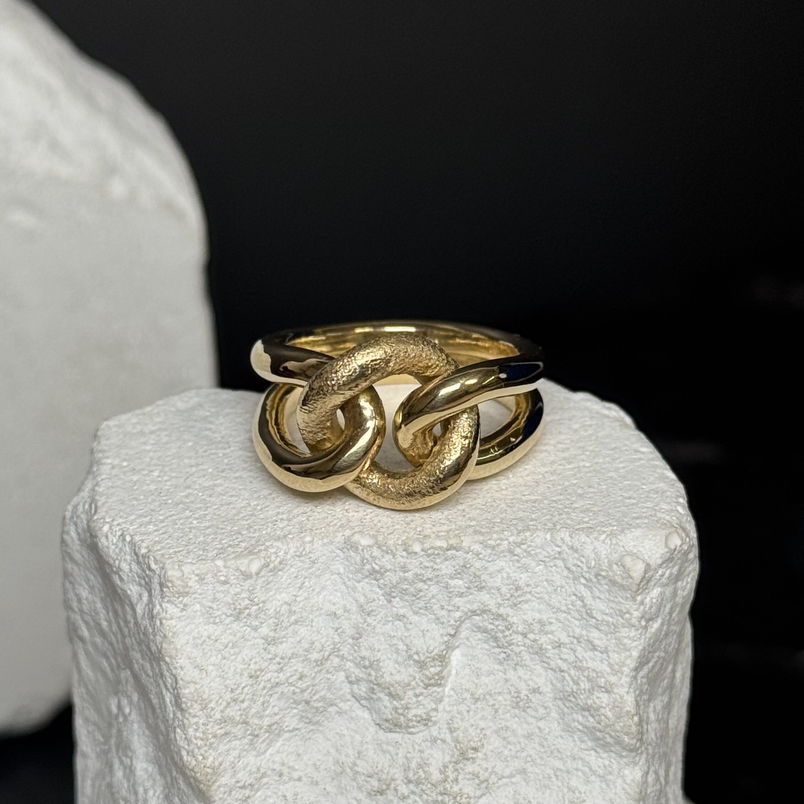 Anello oro 18 kt
